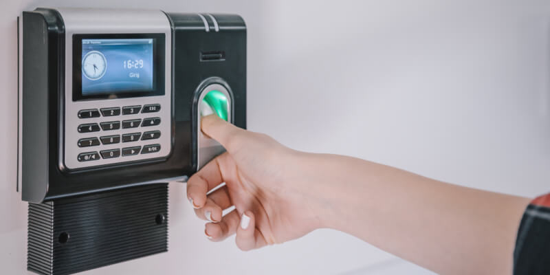 05 Bước lắp đặt máy chấm công chuyên nghiệp, đơn giản
