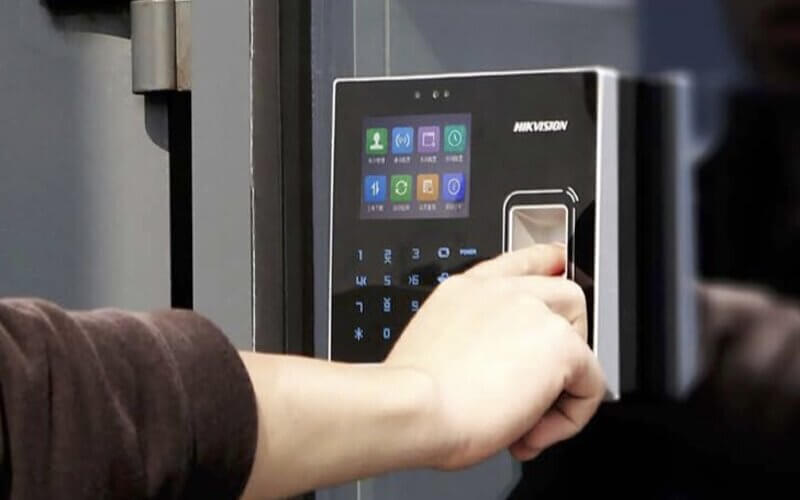 Lợi ích cho doanh nghiệp khi sử dụng máy chấm công