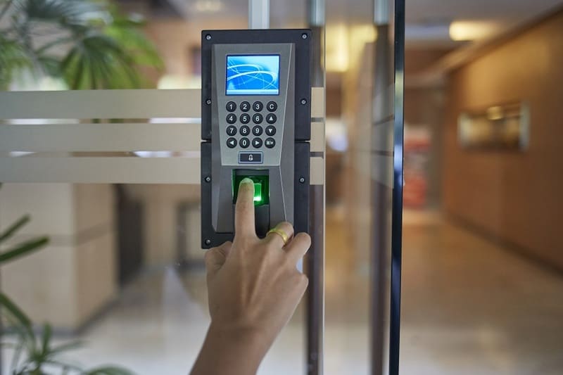 Dịch Vụ Lắp Máy Chấm Công Đức Hòa Uy Tín Quy trình lắp máy chấm công vân tay nhanh chóng tại Máy Tính Thuận Nhân