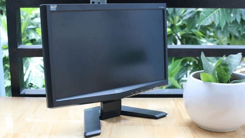 Tổng hợp các kích thước màn hình máy tính để bàn phổ biến hiện nay Màn hình 15 inch – Gọn nhẹ cho không gian nhỏ