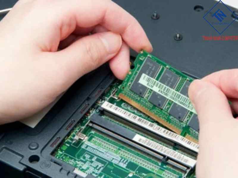 Hướng dẫn vệ sinh RAM máy tính chi tiết