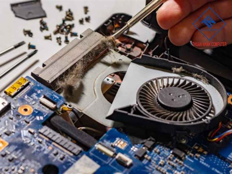 Nguyên nhân khiến quạt CPU không chạy hoặc quay rồi tắt