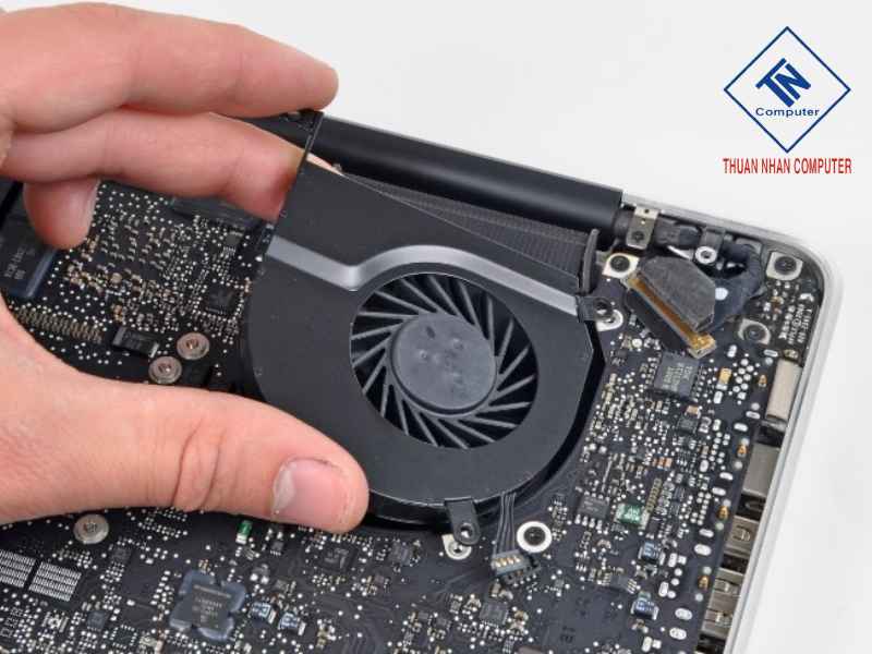 Bảo Dưỡng Quạt - Bôi Trơn & Khử Tiếng Ồn