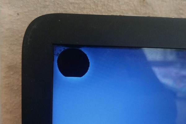 Vệt loang lan rộng theo thời gian