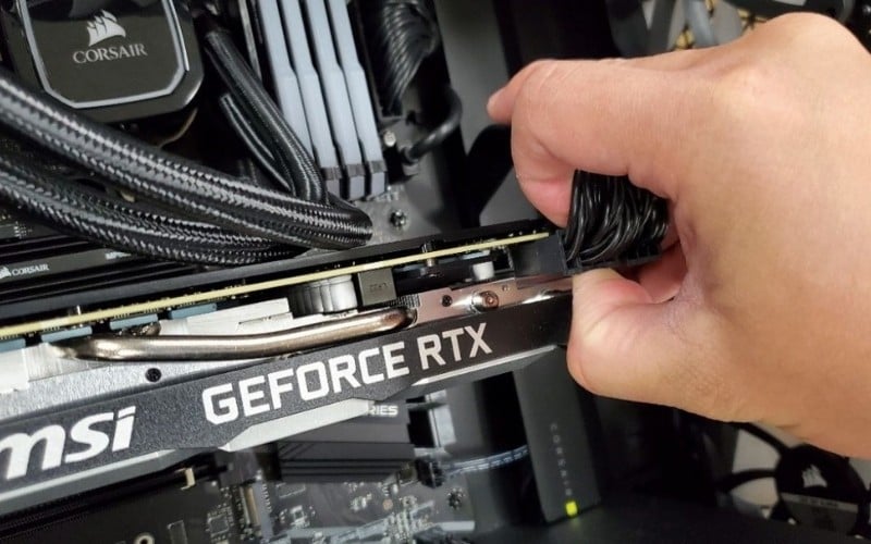 Kiểm tra lỗi thuộc màn hình, cáp hay card đồ họa